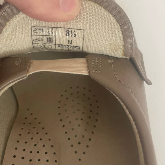 SAS Easier Leather Comfort Slip On Wedge Loafer Womens SZ 8.5 NARROW - Picture 11 of 13